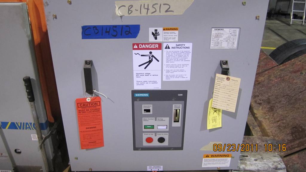 2000 Amp, SIEMENS, 5GMI-250-2000-58, 4160 V., UNUSED, 125 VDC CLOSE & TRIP: -1