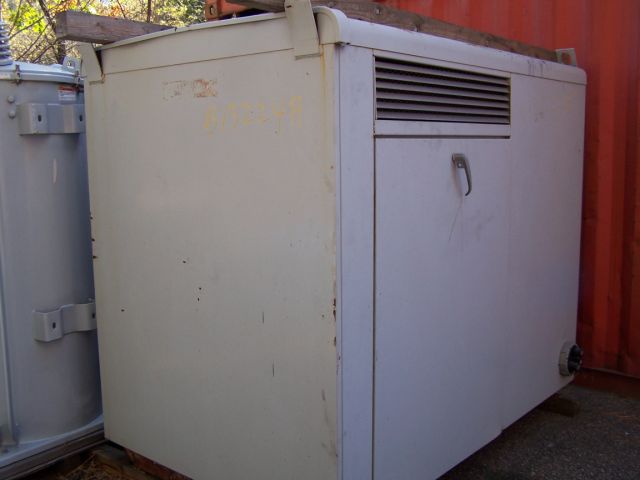 2400 KVAR, 13800/7960, WESTINGHOUSE, OUTDOOR HOUSED, 1988,
