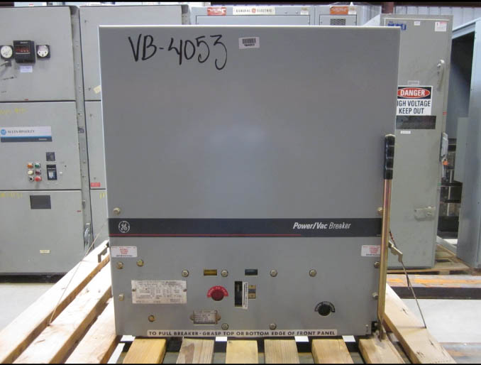 1200 Amp, GE, VB1-13.8-500-2, 13.8 KV, 1993, E/O, D/O, 125 VDC C&T, ML18 MECH.:1