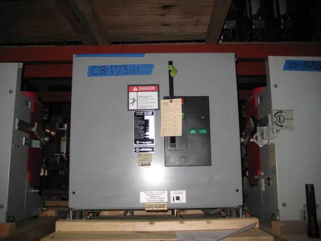 1200 Amp, SQUARE D, VR-250, 4760 V., 2002, E/O, D/O, 125 VDC, 29 KA:1