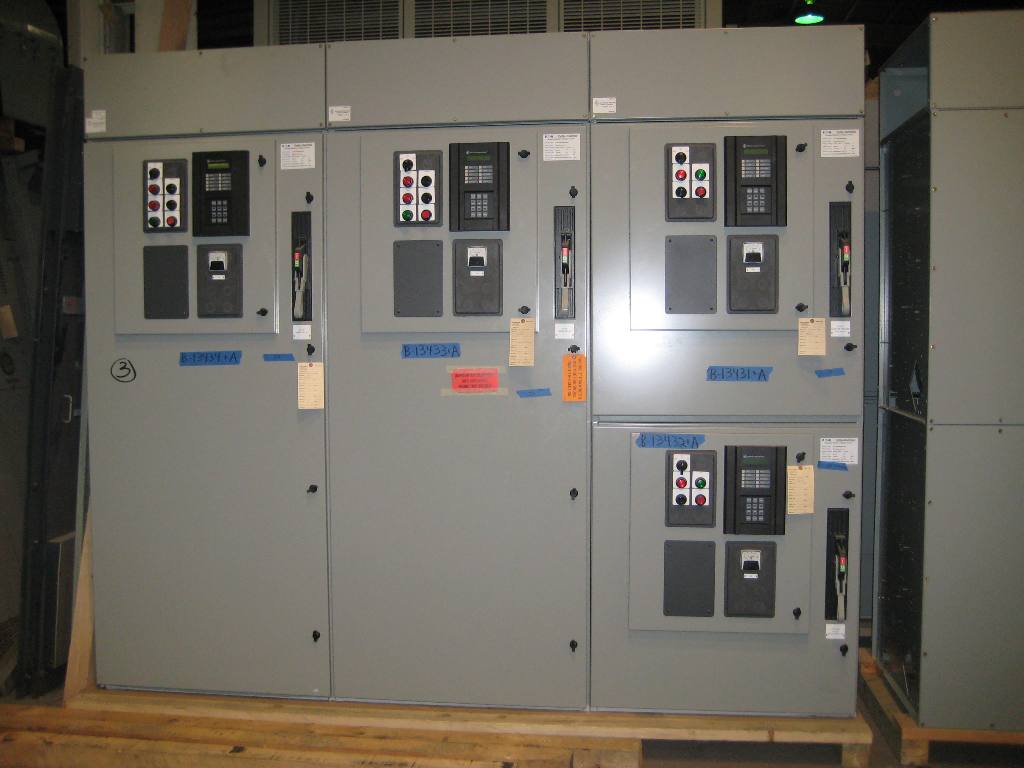 250 HP, EATON, 4160 V, SL72B4H3L, FULL VOLTAGE, REVERSING, UNUSED:1