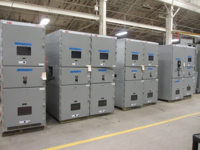 3000 Amp, ABB, ADVAC, 4160 V., SWITCHGEAR CABINET