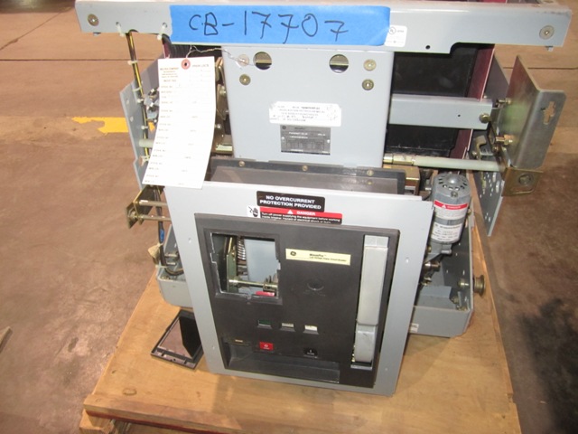 4000 AMP GENERAL ELECTRIC, WPS-40, 635 V., 125 VDC CLOSE & TRIP