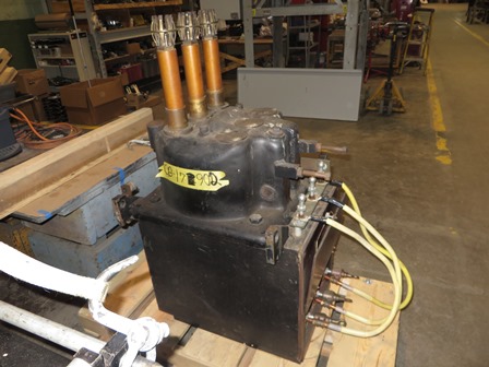 1200 Amp, WESTINGHOUSE, DE-ION GRID, B-22-B, 13.8 KV, INDOOR OIL BREAKER: 1