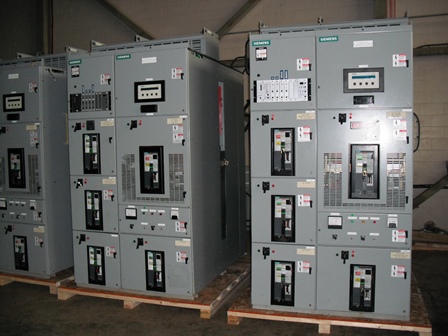 1600 Amp, SIEMENS, RL1600, 600 V., 120 VAC CONTROLS, UNUSED:1
