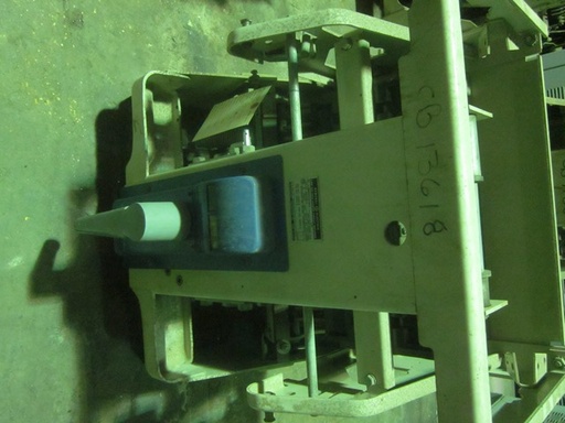 [025703] 1600 Amp, GE, AK-2A-50-1, 600 V., M/O, D/O, AIR CIRCUIT BREAKER: -1