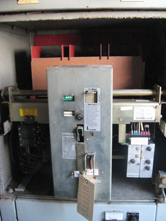 [030481] 3200 Amp, SIEMENS ALLIS, LA3200A, 480 V., E/O, D/O, 120 VAC, L,S