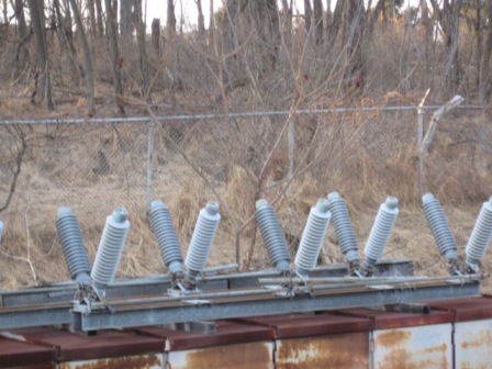 [033376] 600 Amp, SOUTHERN STATES CBL-T, 69000 V., O/D, STRUCTURE MOUNT, CENTER BREAK