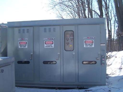 [033406] 1050 KVAR, 12470 UNGROUNDED, OUTDOOR HOUSED, UNUSED, GENERAL ELECTRIC, 7 STEP