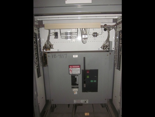 [035982] 3000 Amp, SQUARE D, VR-1000, 13.8 KV, 125 VDC, 2000, VACUUM, BREAKER:1