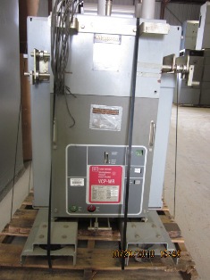 [036184] 1200 Amp, CUTLER HAMMER, AM13.8 VACUUM RETROFIT, 13.8 KV, E/O, D/O, 240 VDC C&T