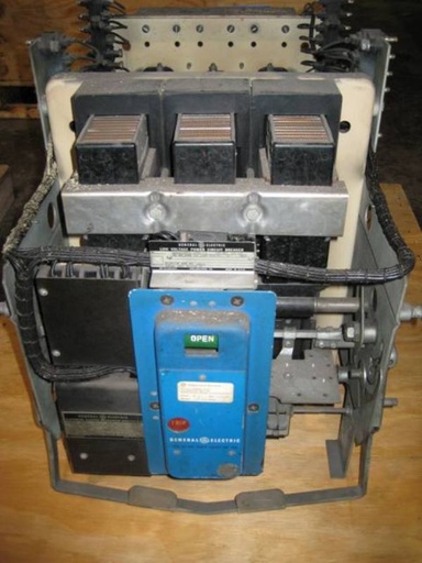 [037123] 600 Amp, GENERAL ELECTRIC, AKF-1B-10, 250 V., 2 POLE, E/O, D/O, 125 VDC