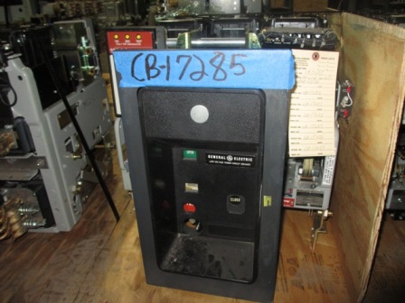 [037255] 1600 Amp, GENERAL ELECTRIC, AKR-6D-50, 480 V., 120 VAC, MICRO-VERSA TRIP LSIG:1