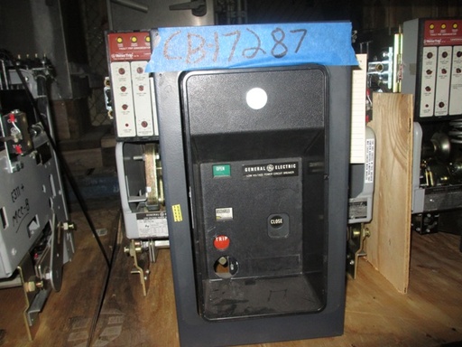 [037257] 1600 Amp, GENERAL ELECTRIC, AKR-6D-50, 480 V., 120 VAC, MICRO-VERSA TRIP LSIG:1