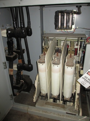 [038052] 700 Amp, 4800 Volt, GE, IC302EB7AB2A412A, FUSED, AIR, 115 VDC CONTROLS:1