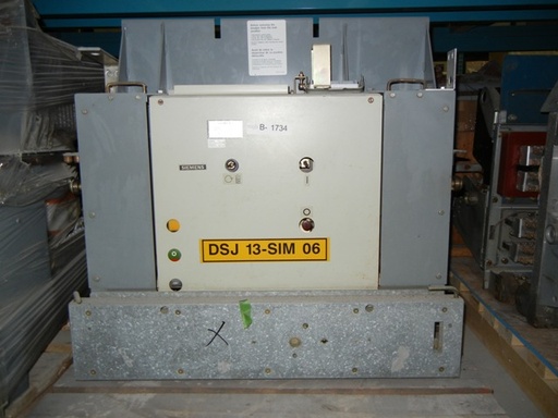 [038085] 3000 Amp, SIEMENS, 3AF, 15 KV, 37 KA, VACUUM BREAKER, 125 VDC CLOSE & TRIP:1