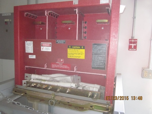 [039983] 1200/2000 Amp, ABB, ADVAC, 5/15 KV, GROUND & TEST DEVICE, 6 TERMINAL SIMPLE