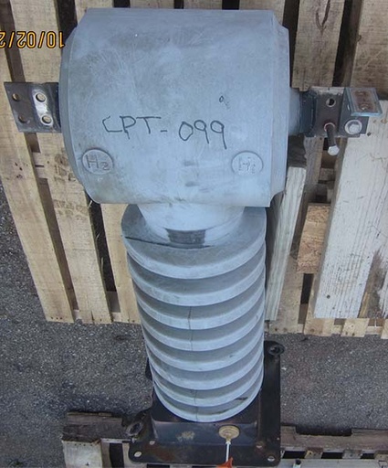[041932] GENERAL ELECTRIC CT TYPE JKW-200, 34500 V, 600:5, CAT. 757X30G4:1