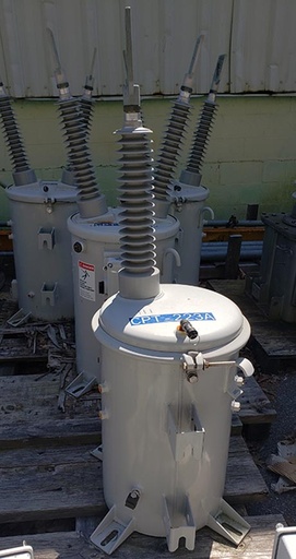 [042190] 25000 V, 14400 V PRI, Sec. 120/72 V SEC, 120/200:1, ABB/KUHLMAN SPOF-150