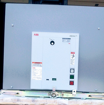 [042739] 1200 Amp, ABB, ADVAC, 15 KV, 125 VDC CONTROLS, DRAW-OUT, UNUSED