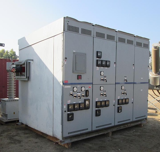 [043966] 2000 Amp, WESTINGHOUSE VCPW INDOOR LINE-UP, 1 X MAIN, 4 X FEEDERS, 1 X FUTURE