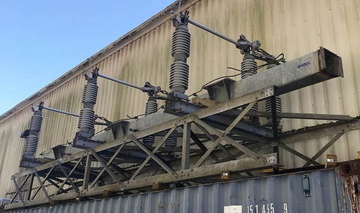 [044336] 1200 Amp, USCO, No. AGT-22VM, 115000 V, 1992, VERTICAL MOUNT, VERTICAL BREAK