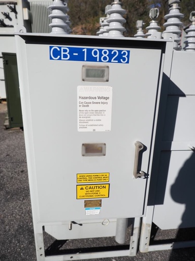 [045380] 800 Amp, COOPER/KYLE, No. VSA-12, 15000 V., 1995, RECLOSER