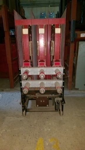 [011217] 1200 Amp, WESTINGHOUSE, 150DH500E, 13.8 KV, 1961, OUTDOOR, 125V DC CLOSE&TRIP;-1