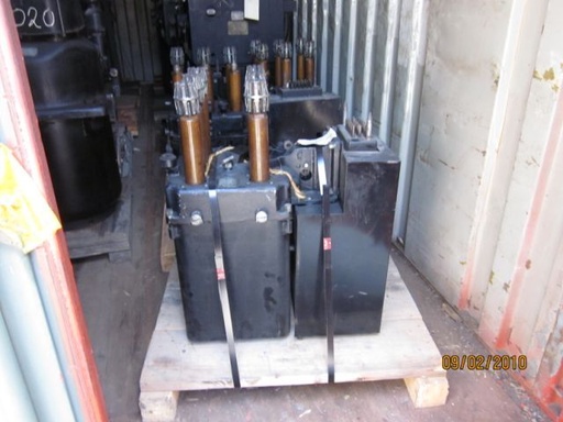 [013984] 1200 Amp, WESTINGHOUSE, F124A, 4160 V., 1953, DRAWOUT, SAF-2 SOLENOID MECH;-1